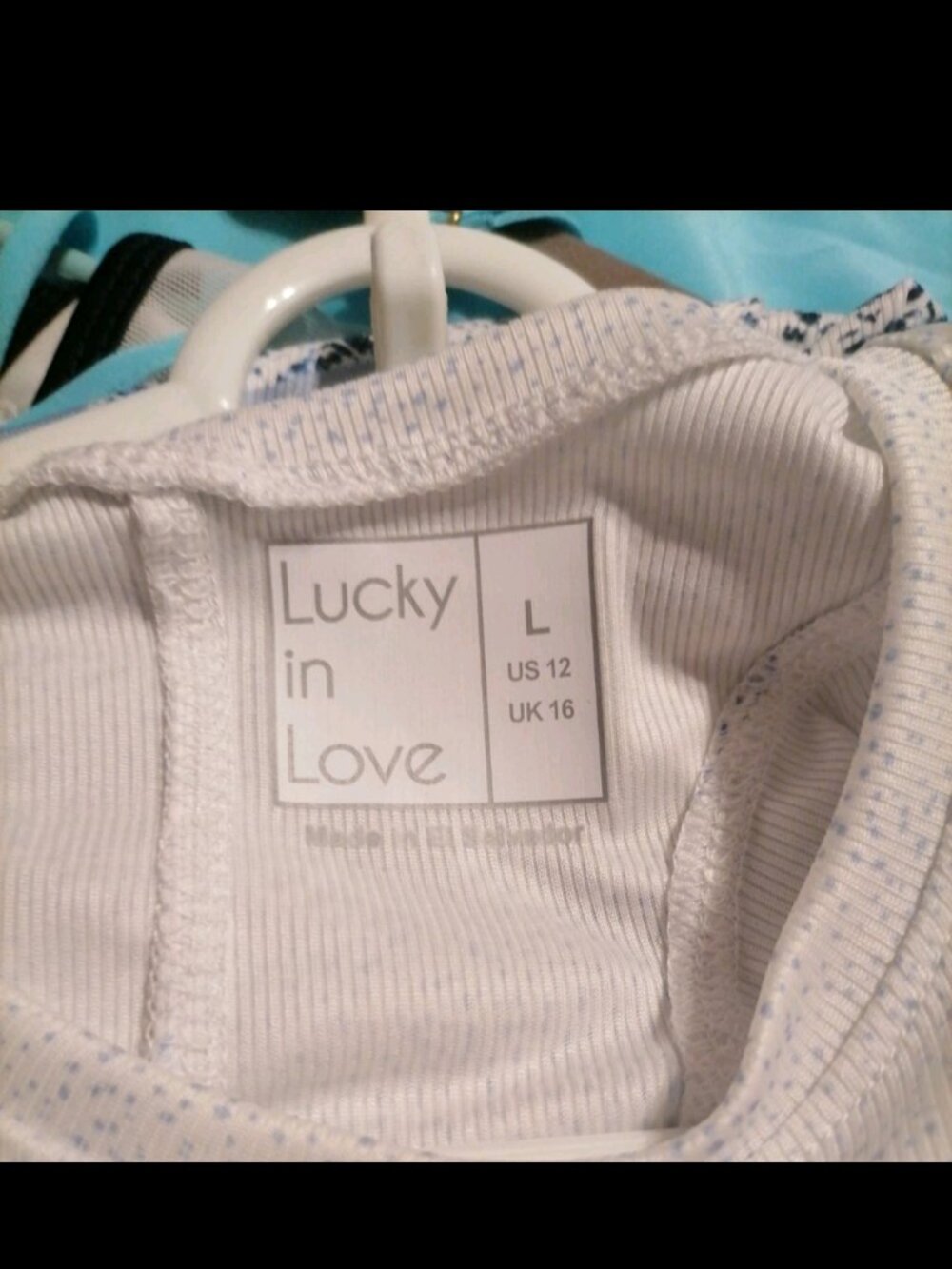 Lucky in Love Long Sleeve Tennis Top Large VAPORTEX Moisture Wicking - Picture 11 of 12